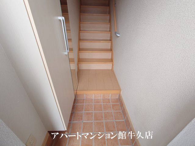 ボヌール・ラコンテの玄関