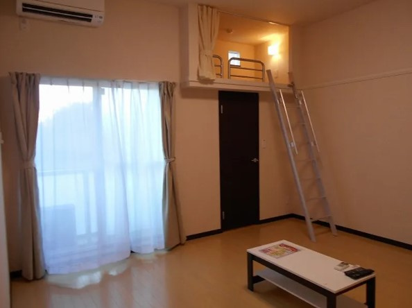 レオネクストフロレゾンＡの寝室