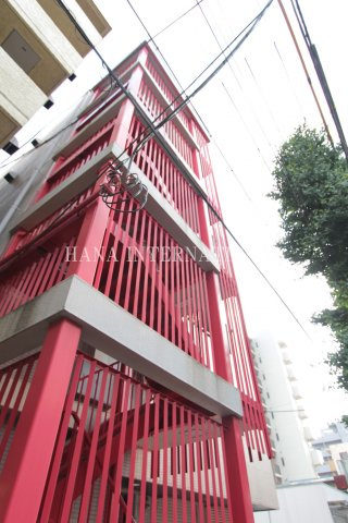 グラディーニロッシ府中の外観