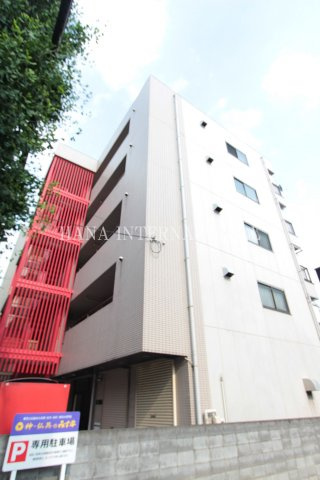 グラディーニロッシ府中の外観