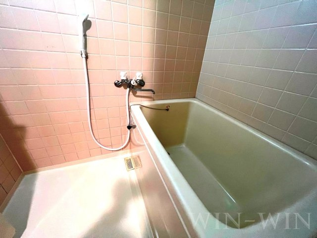 セザンヌ原町 2の浴室