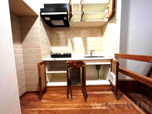 セザンヌ原町 2のキッチン