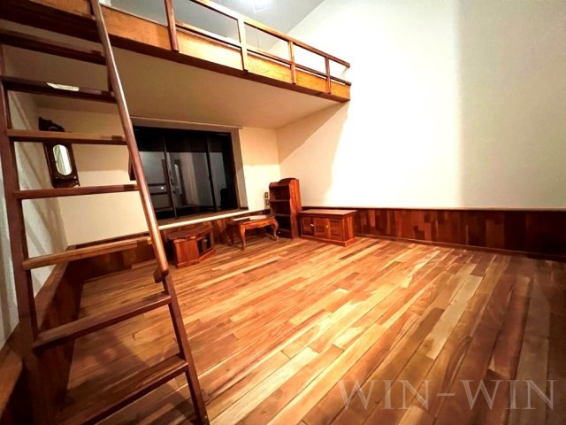 セザンヌ原町 2の居間・リビング