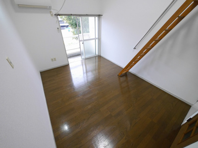 【居間・リビング】 | メゾン六番館