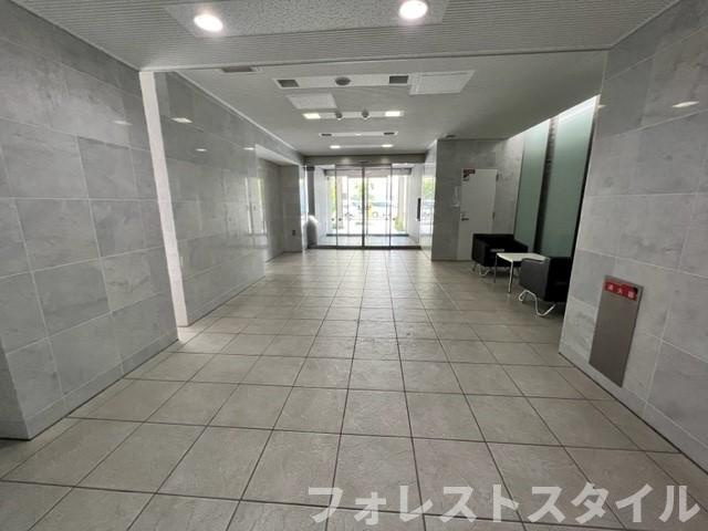 クレヴィア都島友渕町のエントランス