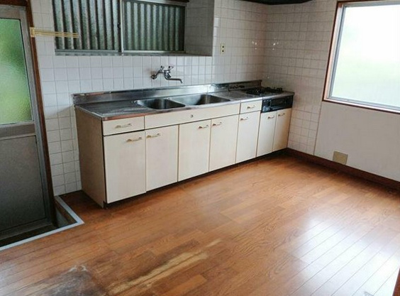 【キッチン】 | 伊豆高原別荘地城ケ崎地区　戸建