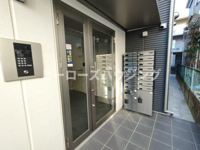 【エントランス】 | プリヴェ豊中曽根