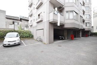 【駐車場】 | 駐車場