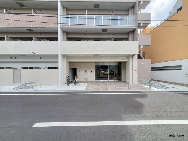 エグゼ大阪NORTHゲート 仲介手数料無料のエントランス