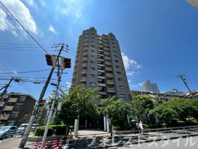 ベルシャトゥ都島友渕町Ⅱ番館の外観