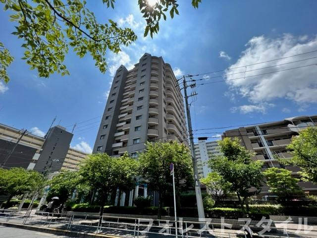 ベルシャトゥ都島友渕町Ⅱ番館の外観