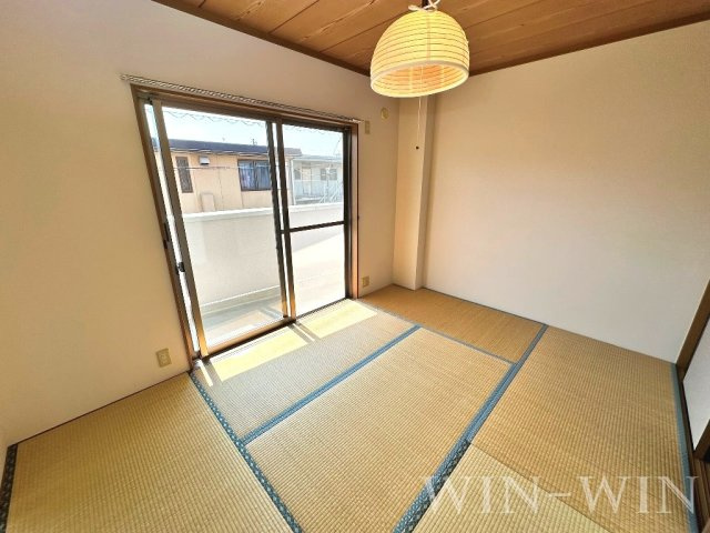 アプローズ B棟の寝室