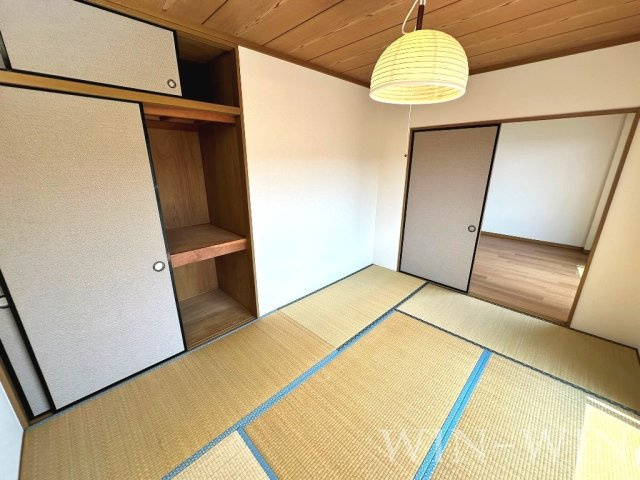 アプローズ B棟の寝室