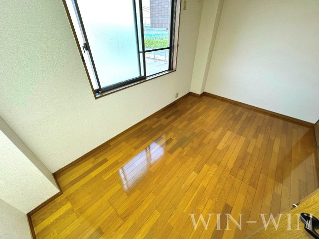 アプローズ B棟の寝室