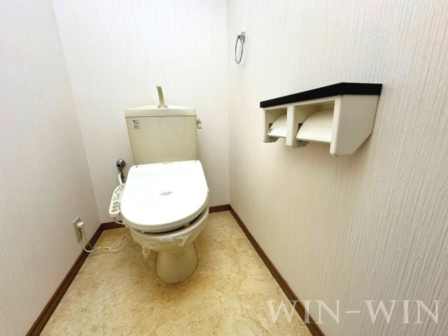 アプローズ B棟のトイレ