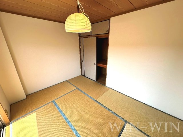 アプローズ B棟の和室