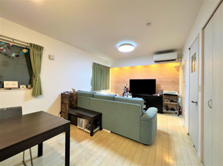 【居間・リビング】