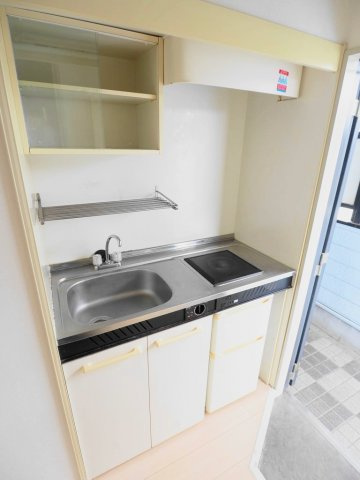 ベストハウス戸坂のキッチン