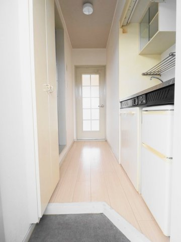 ベストハウス戸坂の玄関