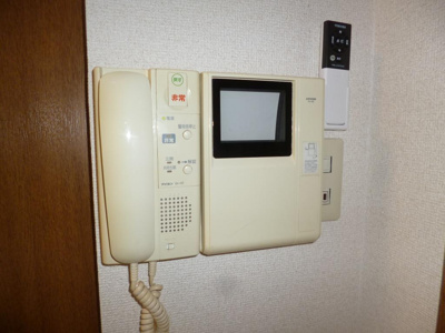 【セキュリティ】 | サンライズコスモスⅢ | TVモニターホン。※同設備の別室写真を使用しております。