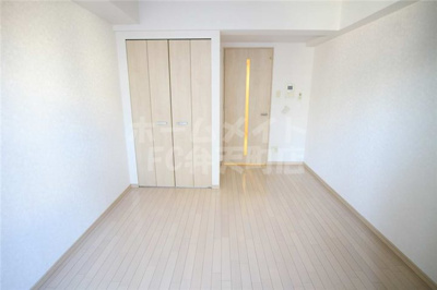 【居間・リビング】 | ジュネーゼグラン弁天町 | ゆったり過ごせる居間です