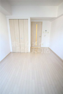 【内装】 | ジュネーゼグラン弁天町 | 明るい色調の室内です