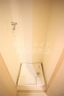 【その他】 | ジュネーゼグラン弁天町 | 室内洗濯機置場です