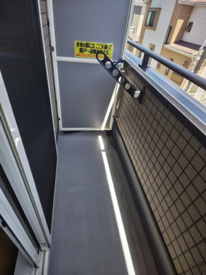 【バルコニー】 | ウイズ交野 | お洗濯にも便利なバルコニー付き