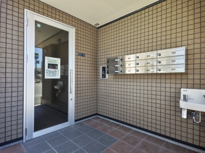 【ロビー】 | ウイズ交野 | ゆとりのあるロビーです