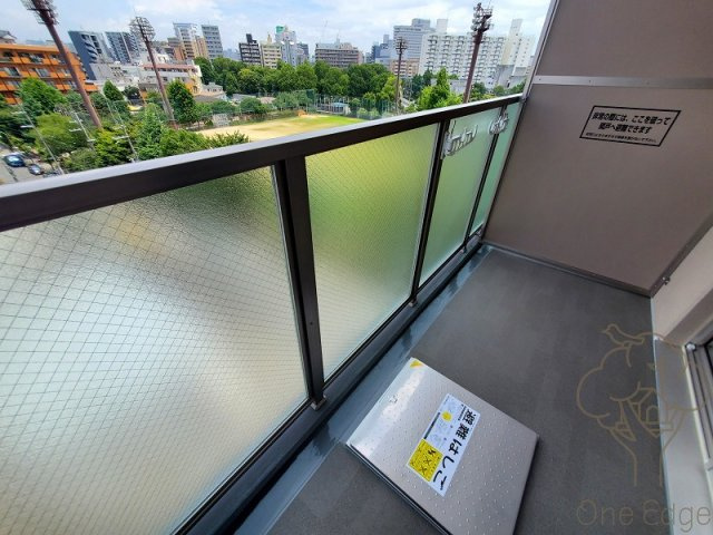 エグゼ大阪NORTHゲートのバルコニー