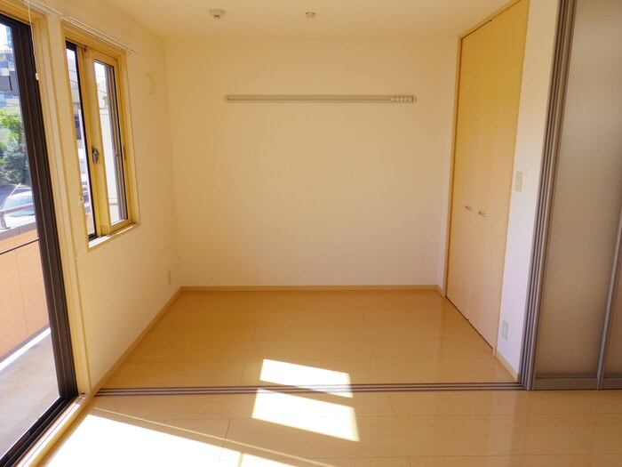 ダイヤファースト天久保の寝室|洋室