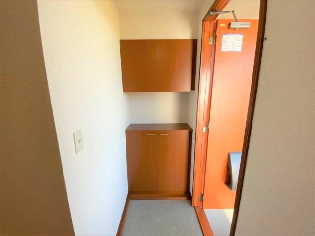シャーメゾン蒲船津の玄関
