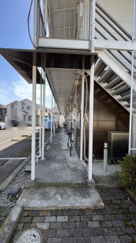 レオパレスＭのエントランス