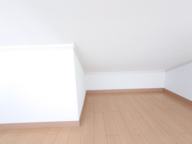 川崎市多摩区中野島６丁目のアパートの寝室