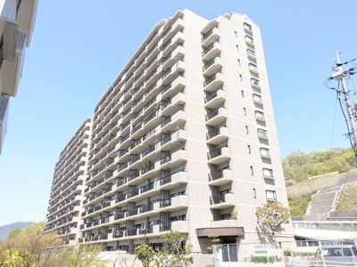 【外観】 | 【上質リノベ】井口台パークヒルズ参番館 | 現地（2023年1月19日11：00頃）撮影