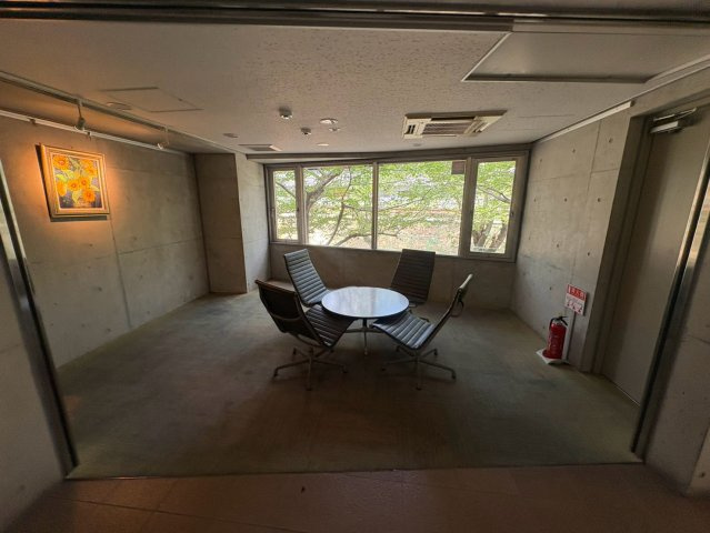 甲南コーポラスのロビー