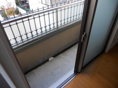 More七条（モア七条）のバルコニー