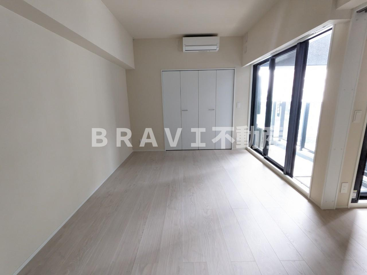 BRAVE常盤町Ⅱ　BRAVI不動産の洋室