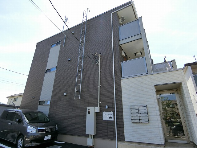 AJCスクエア　C棟のエントランス