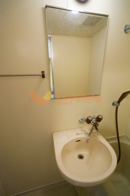 【洗面所】 | メゾンド・プレサージュ | ゆったりとスペースのある洗面所