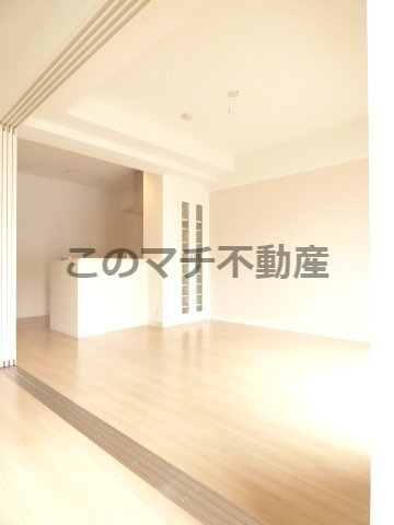 【その他】 | エスポワール参番館(エスポワールサンバンカン) | 別号室の写真になります。現況優先。