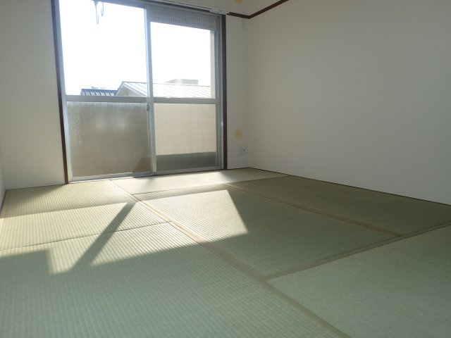 パラシオ東海の和室|写真は別部屋になります。