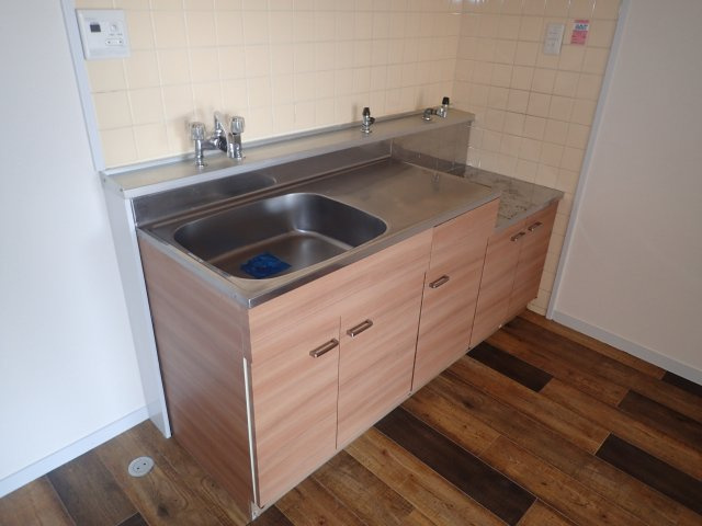 パラシオ東海のキッチン|写真は別部屋になります。