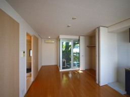 【居間・リビング】