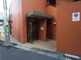 【エントランス】