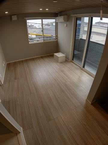 ＧＲＡＣＥＳ(グレイシス）の居間・リビング