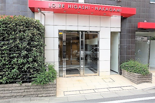 ロワール東中神のエントランス
