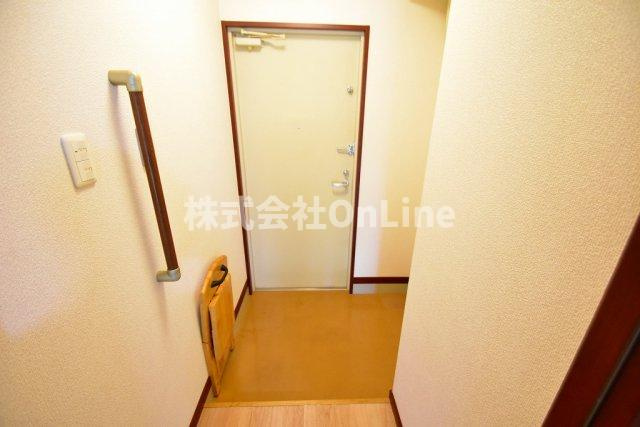 【玄関】 | リラスクエア八尾宮町