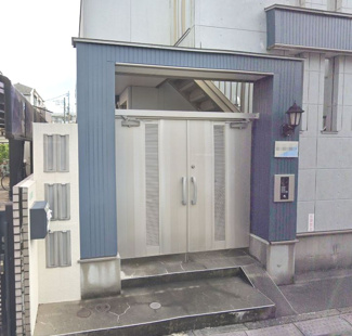 【エントランス】 | オートロック完備のエントランスです