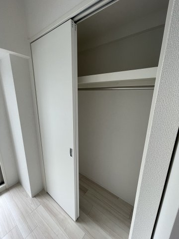 セレニテ本町東リアンの収納